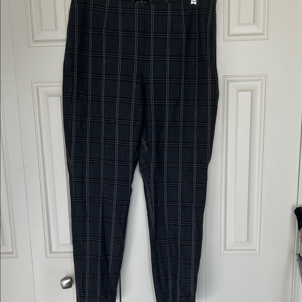 WHBM Black Plaid Skinny Pants